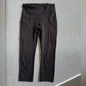 Lululemon Black Cropped Leggings with Pockets